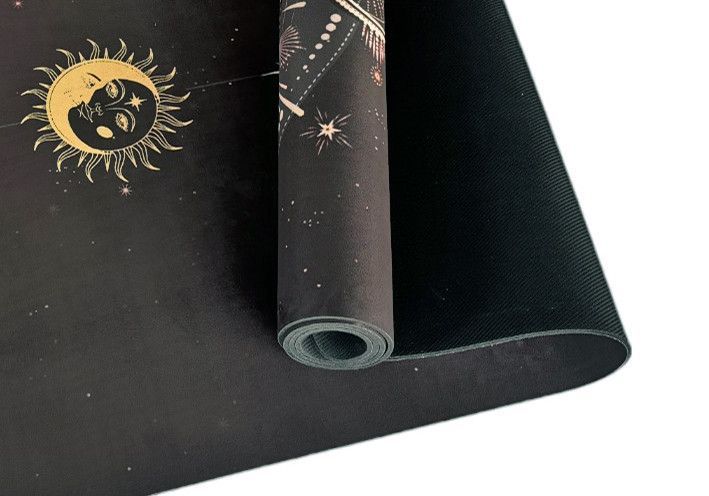 Килимок для йоги BlackMoon (замша-каучук) чорний EasyFit 2124313 фото