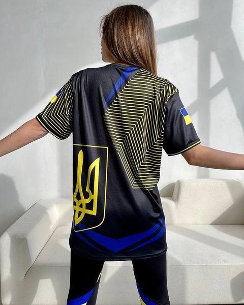 Футболка женская для занятий спортом оверсайз бифлекс цвет черный синий с желтым принт Тризубец 2XL 1815483 фото